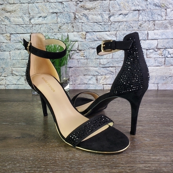 New Marc Fisher MFBETYE-R sandals - Picture 1 of 7